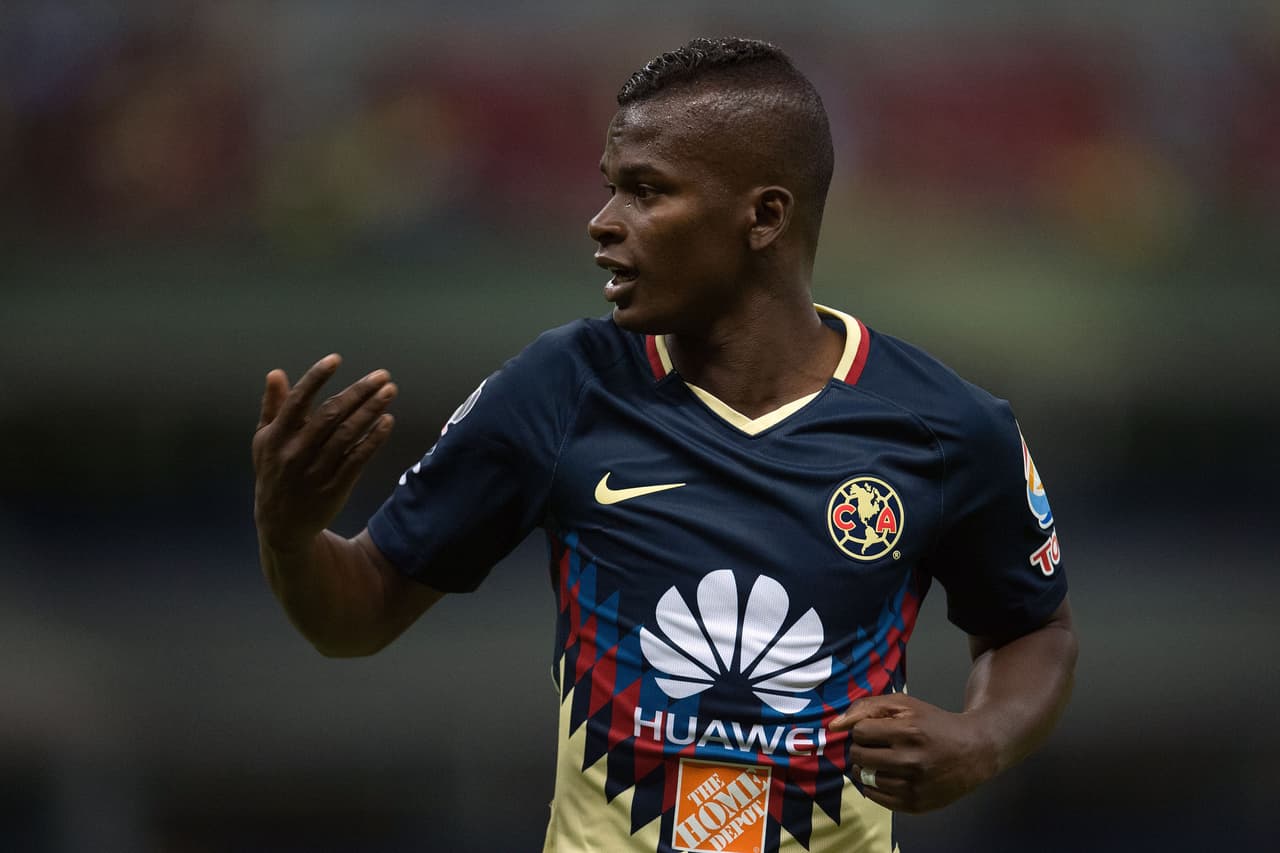 Quien también está disipando las dudas a punta de grandes actuaciones es el colombiano Quintero, quien ha estado por irse en los últimos dos mercados.