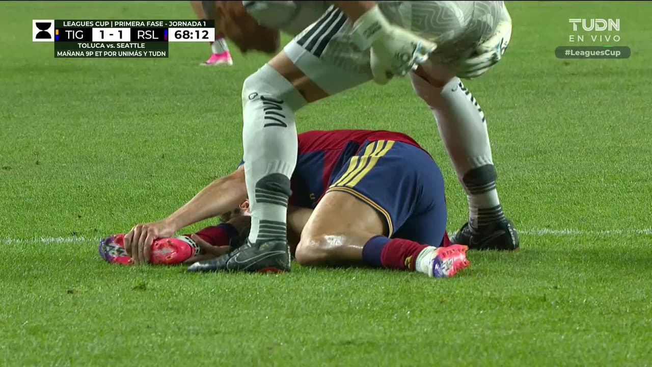 ¡Nahuel haciendo de las suyas! El Salt Lake pedía penal y el Patón por poco arma el 'Traka Traka'