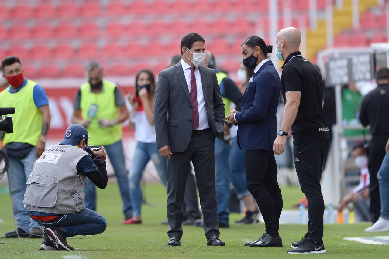  Sosa espera un parteaguas en Necaxa; Palencia aguarda por Sanvezzo