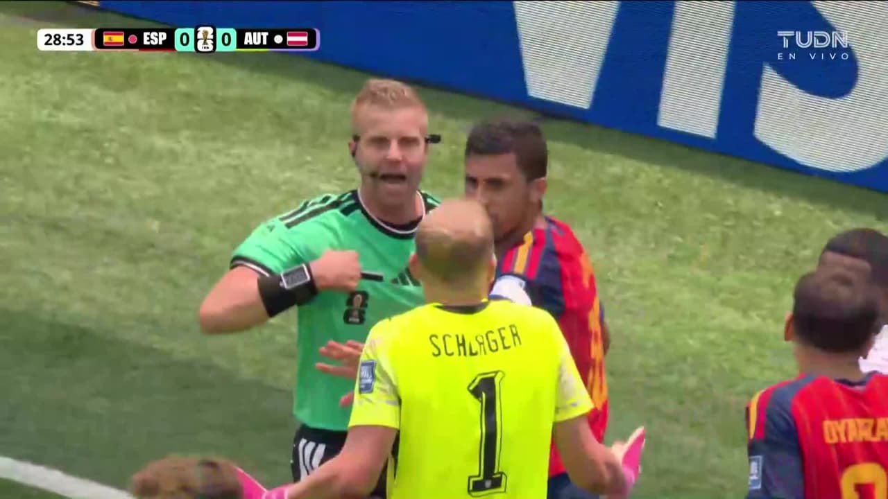 ¡Gol anulado a España! Polémica decisión para quitar el 1-0