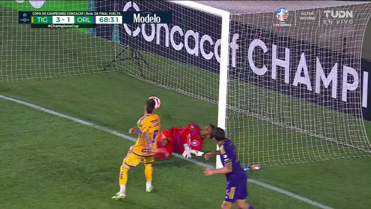 ¡AUTOGOL! de Pedro Gallese para Tigres.