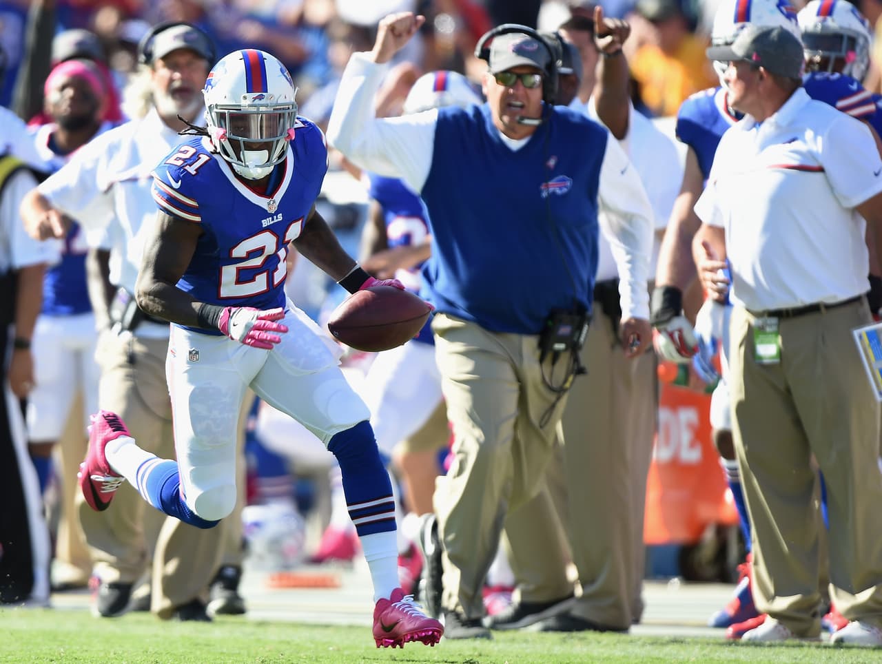 Rex Ryan, entrenador de los Bills, consiguió otra victoria para su récord en la temporada.