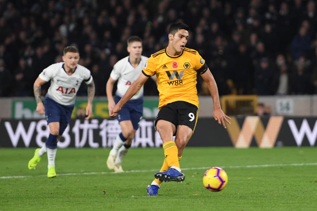 Tottenham. Su primer tanto desde los 11 pasos llegó contra los Spurs en casa.