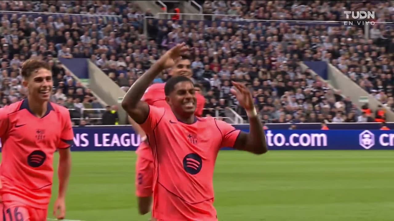¡Golazo del Barcelona! ¡Marcus Rashford se estrena como culé!