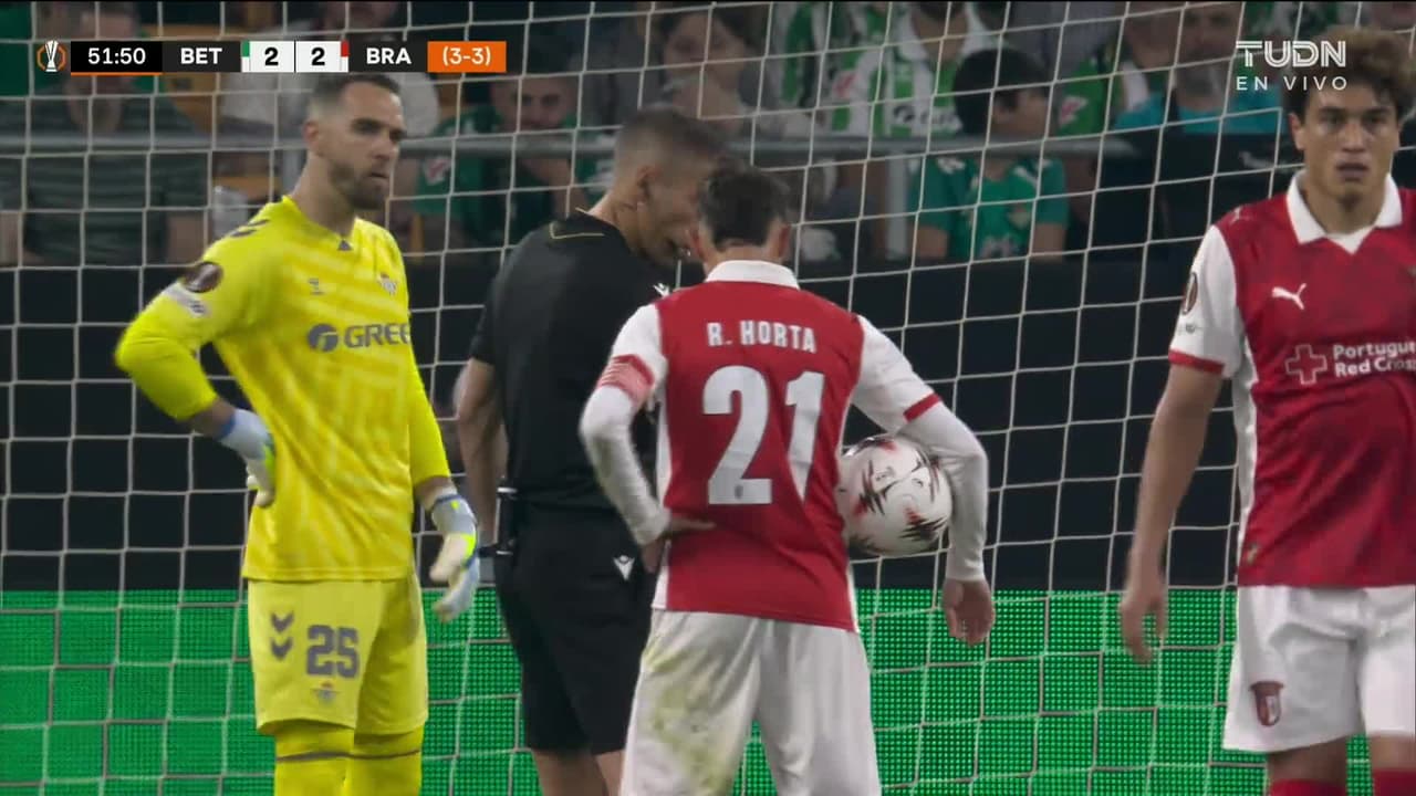 ¡GOL!  anota para Sporting Braga. Ricardo Horta