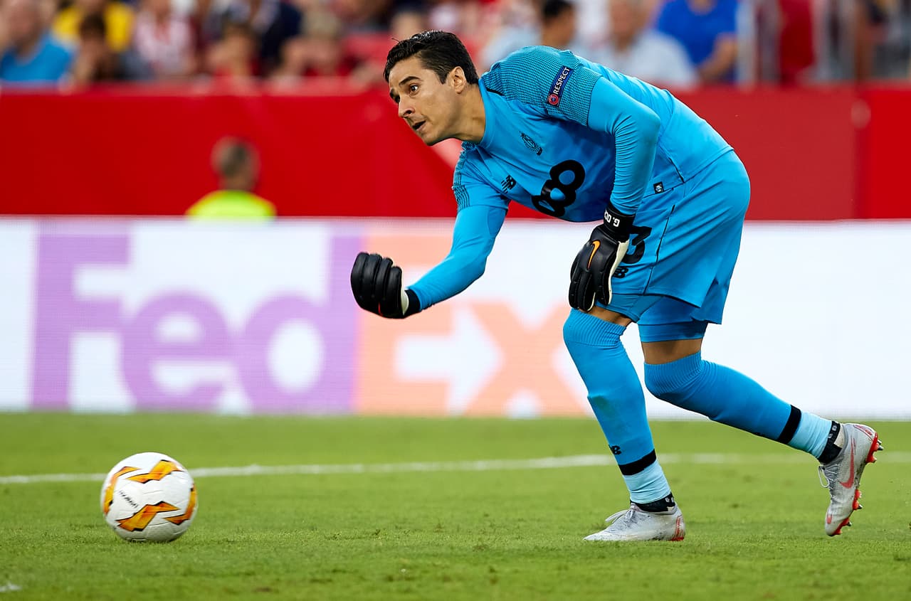 Guillermo Ochoa: el descanso de fin de año le dio dos triunfos en amistosos al Standard, que pretende seguir la racha este sábado ante el Kortrijk y así lograr subir del cuarto lugar en la clasificación de la Liga de Bélgica.