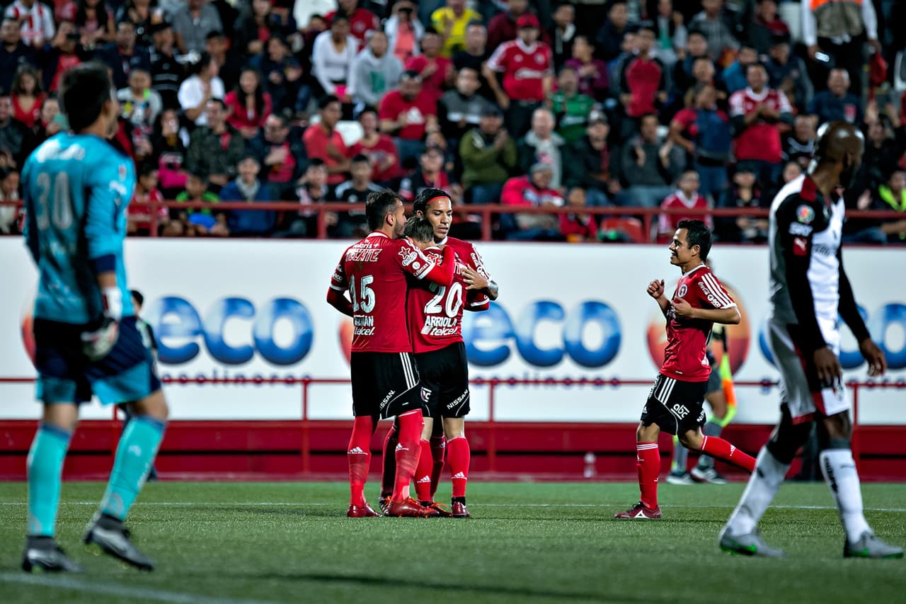 Xolos no tuvo compasión de Atlas.