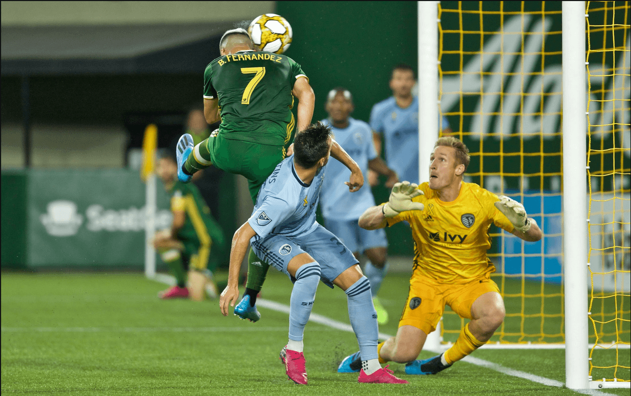 Por otra parte, New York City FC superó 2-1 a New England Revolution y se apoderó de la primera posición en se apoderó de la primera posición en la Conferencia Este.