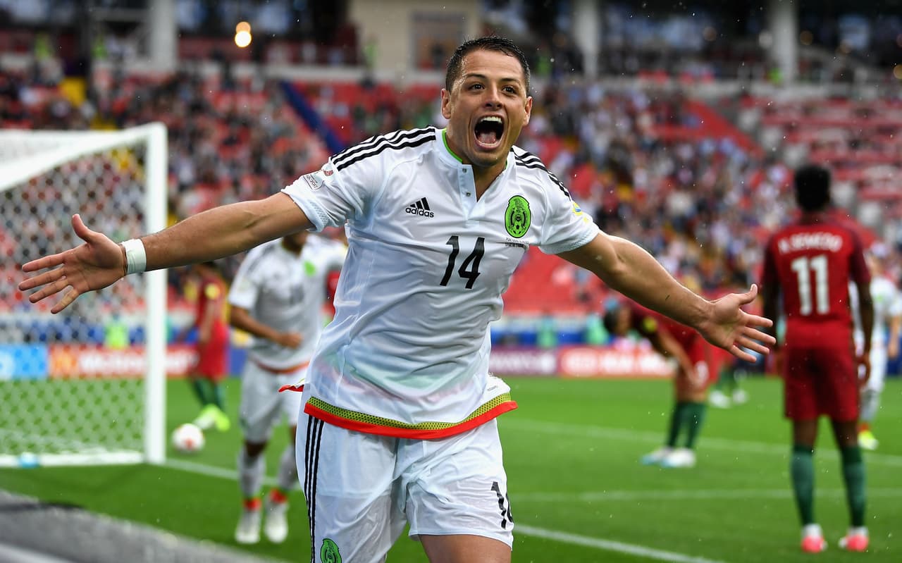 Hernández marcó en el empate 2-2 de México contra Portugal en la Copa Confederaciones. Con ese 'cliente' llegó a tres decenas.