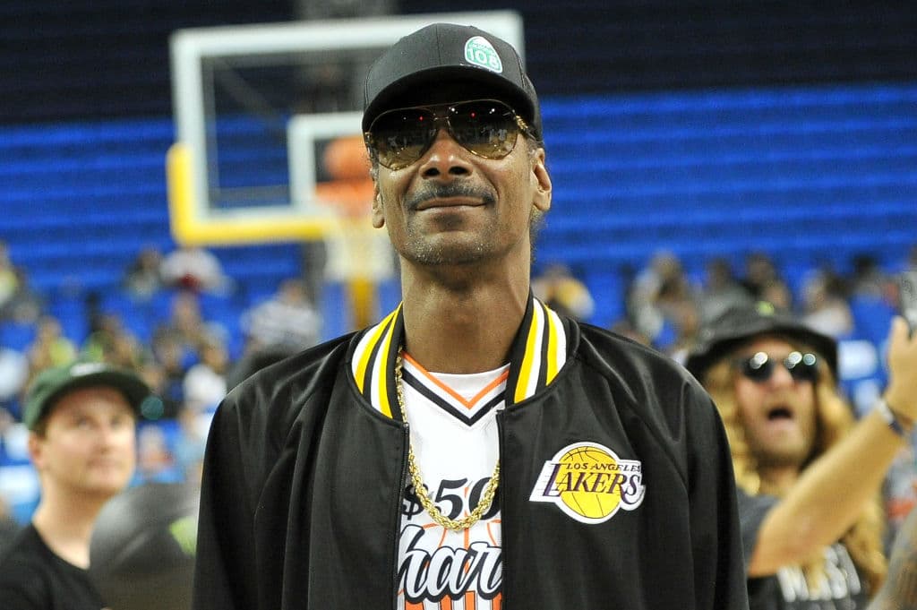 El gran Snoop Dogg encantado siempre de estar en este tipo de eventos y un fan de los Lakers a muerte.