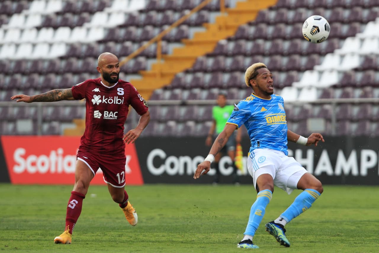 Philadelphia Union logra vencer al Saprissa por la mínima en la ida de los octavos de final gracias a la anotación de Kacper Przyblko.