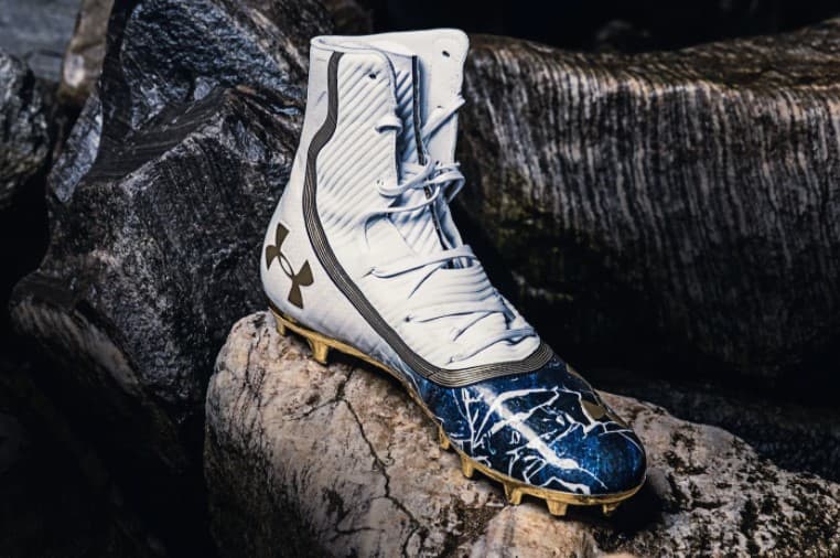 Esta es la espectacular indumentaria que vestirá a los protagonistas del juego Army vs Navy de la NCAA el 12 de diciembre.