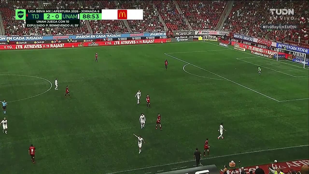 ¡TIRO ATAJADO! disparo por Diego Abreu.