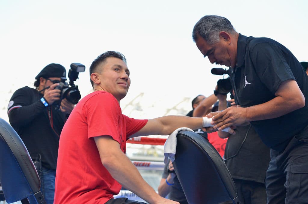 Mientras se da la fecha de la revancha, la cual se acerca vertiginosamente, Golovkin aprovechó para darle gusto a sus aficionados en la ciudad en la que ahora radica.