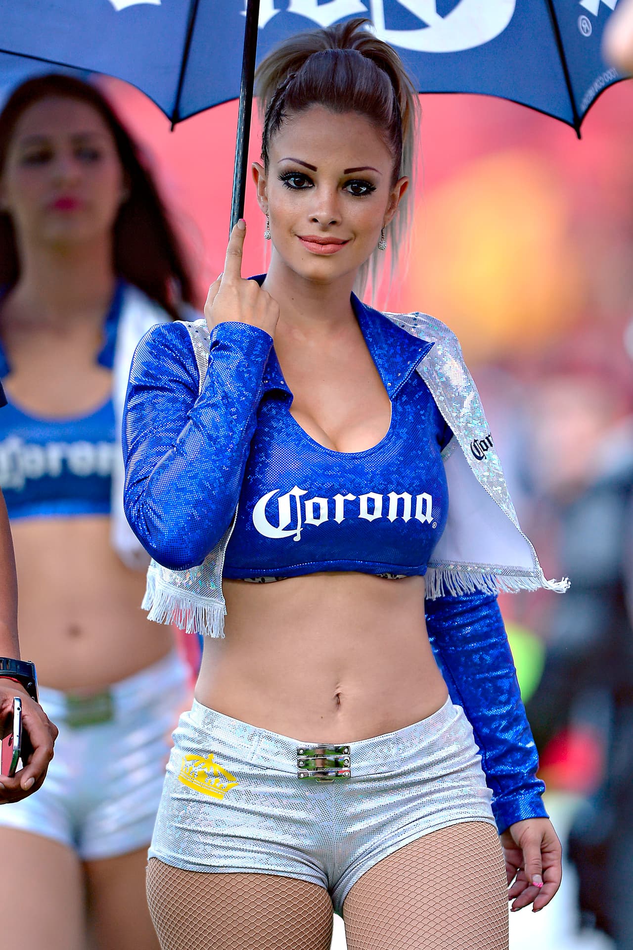 La belleza de las porristas en la fecha 13