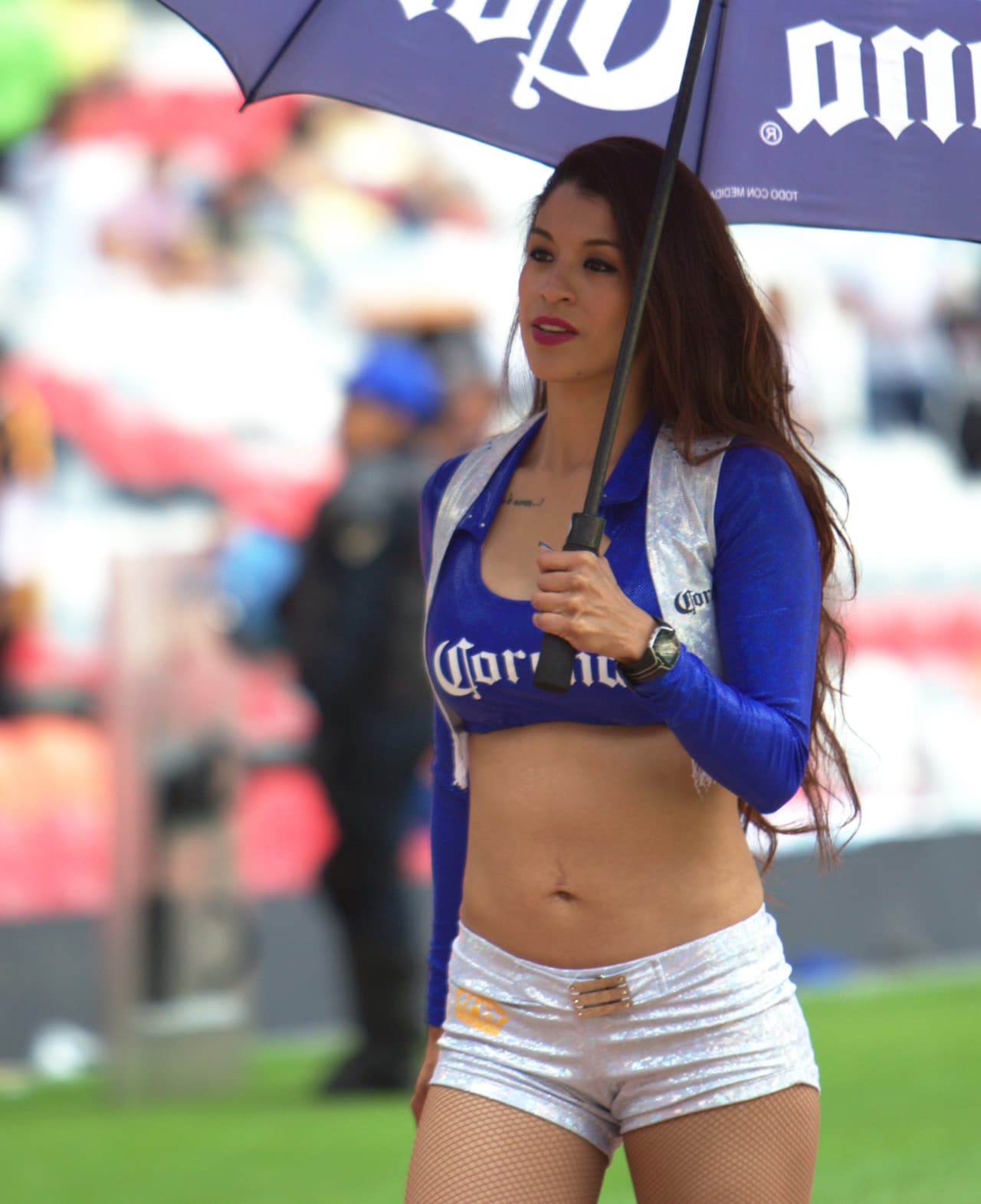 La belleza de las porristas en la fecha 13