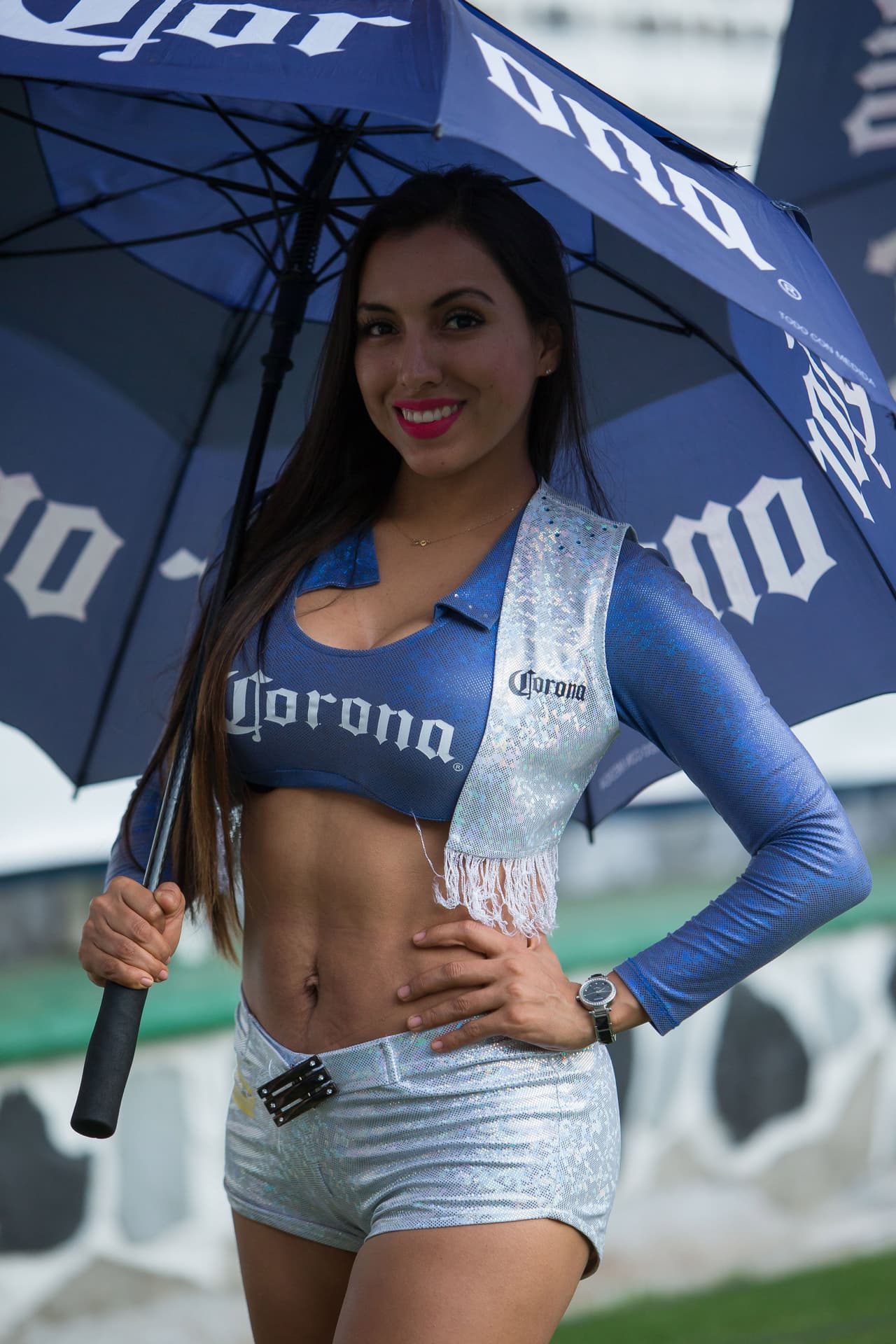 La belleza de las porristas en la fecha 13