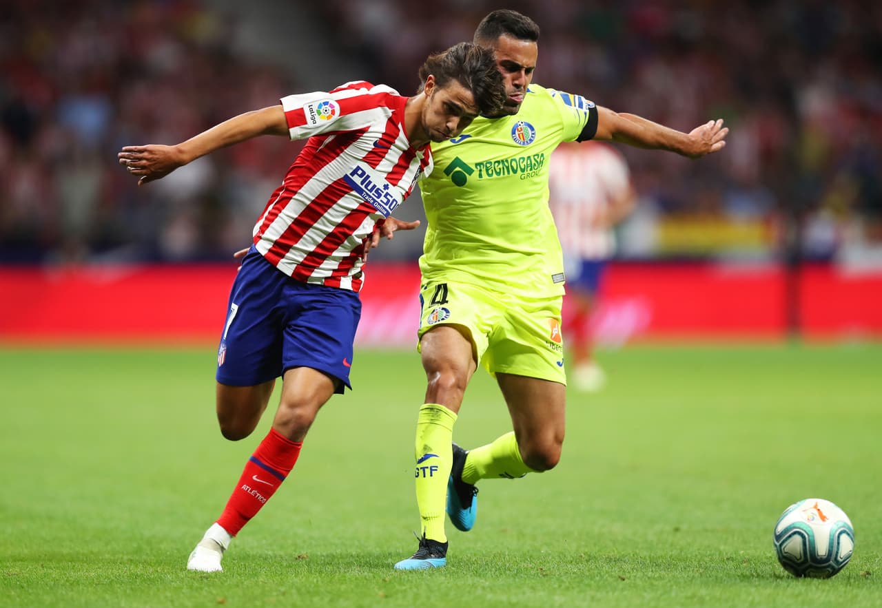 Joao Félix produjo un penal que Álvaro Morata falló. Pero la jugada del portugués fue estilo Diego Maradona.