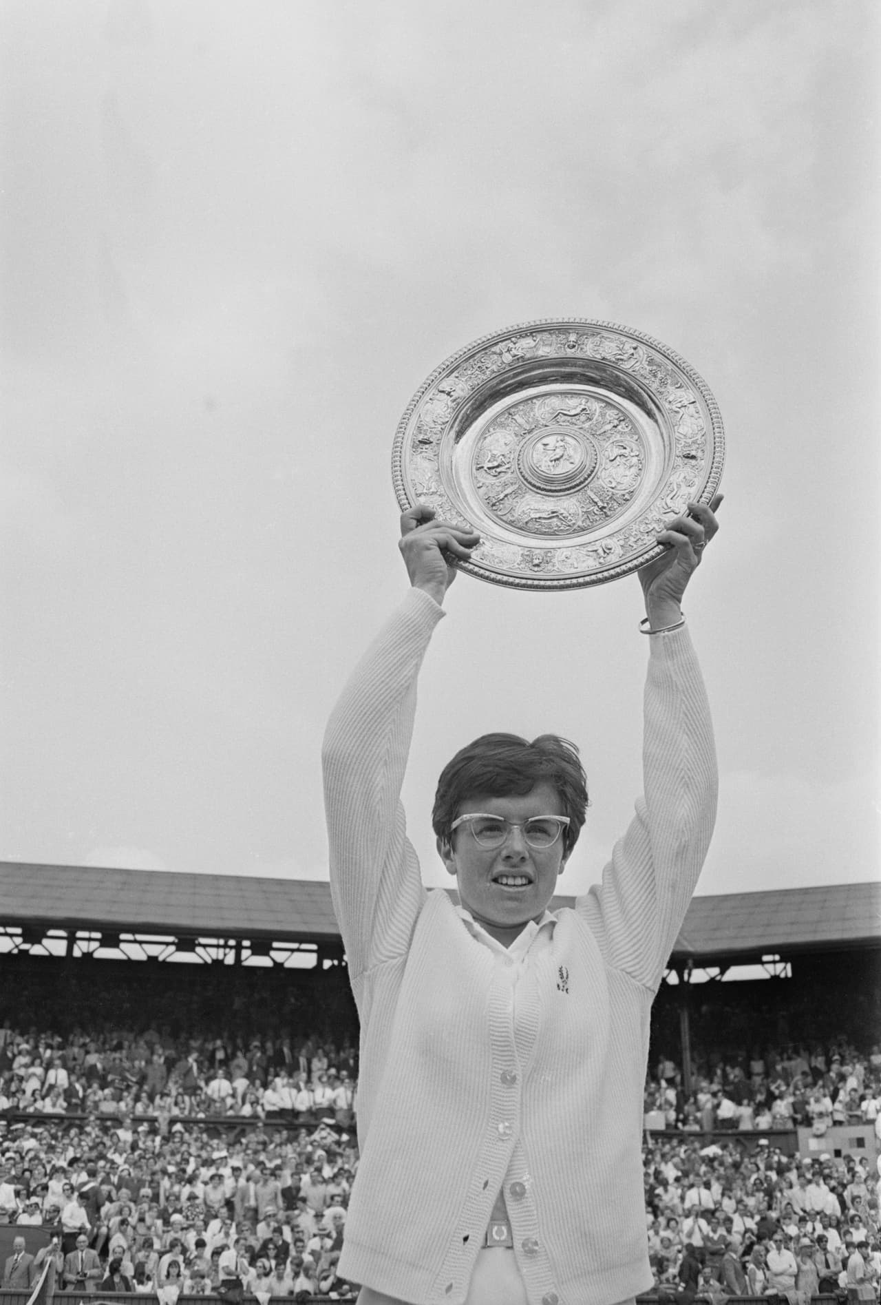 Billie-Jean King, tenista y activista que luchó por la igualdad de sexos y sueldos en el Tenis.