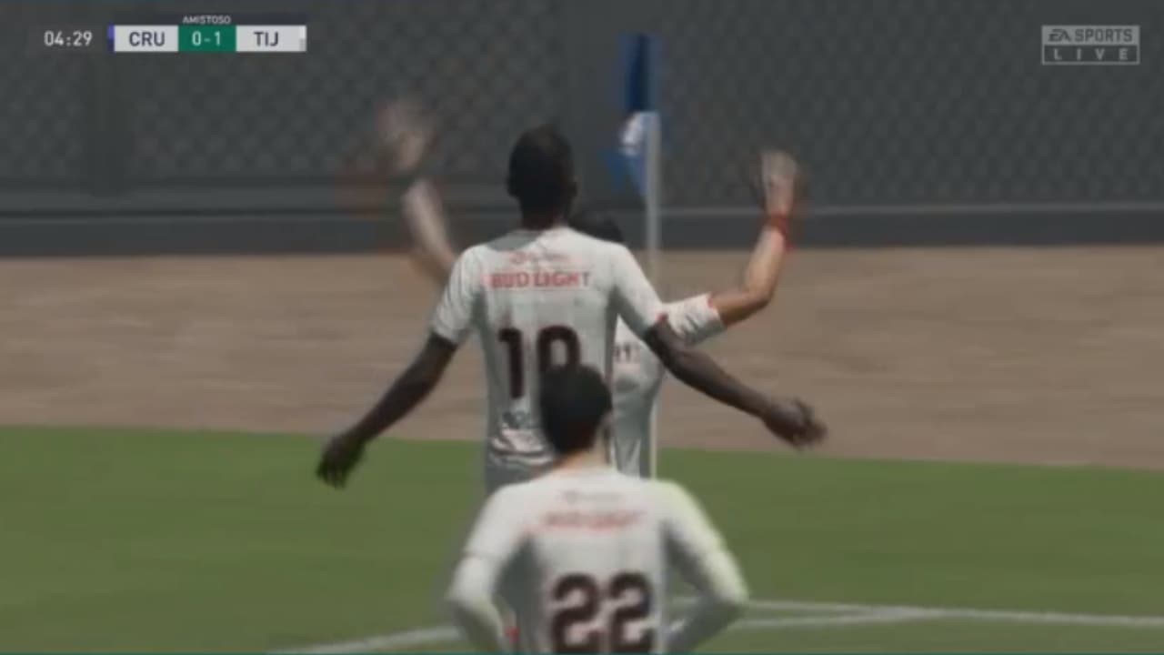 Miguel Barbieri cayó 2-1 en su visita al ‘Coloso de Santa Úrsula’ y la afición del Cruz Azul se ilusiona de nuevo en el futbol virtual.