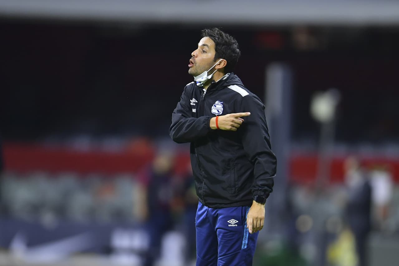 Larcamón admite "mejores alternativas" que uno de sus refuerzos