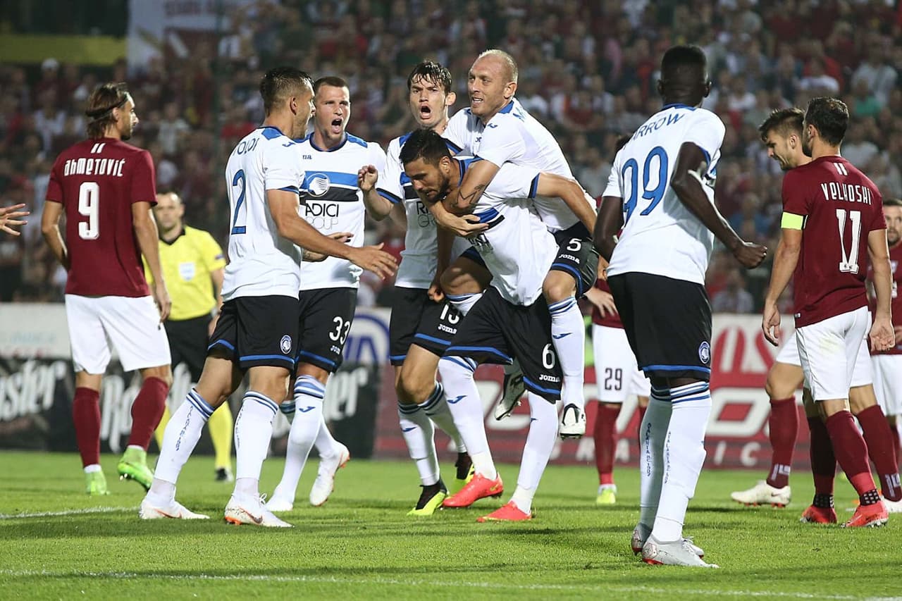 Sarajevo 0-8 Atalanta: tremenda remontada protagonizó el club italiano en Bosnia luego de igualar por 2-2 en Bergamo. Los héroes fueron Musa Barrow, con un triplete, y Alejandro 'Papu' Gómez, con un doblete.