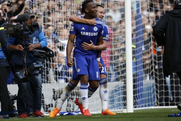Drogba es de los elementos del Chelsea que más títulos han festejado con los blues en los últimos años de éxitos.
