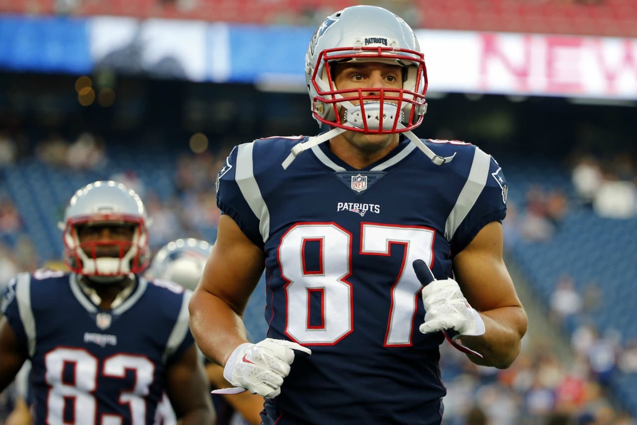 ¿Se va Gronk de los Patriots? Para Belichick nadie es indispensable