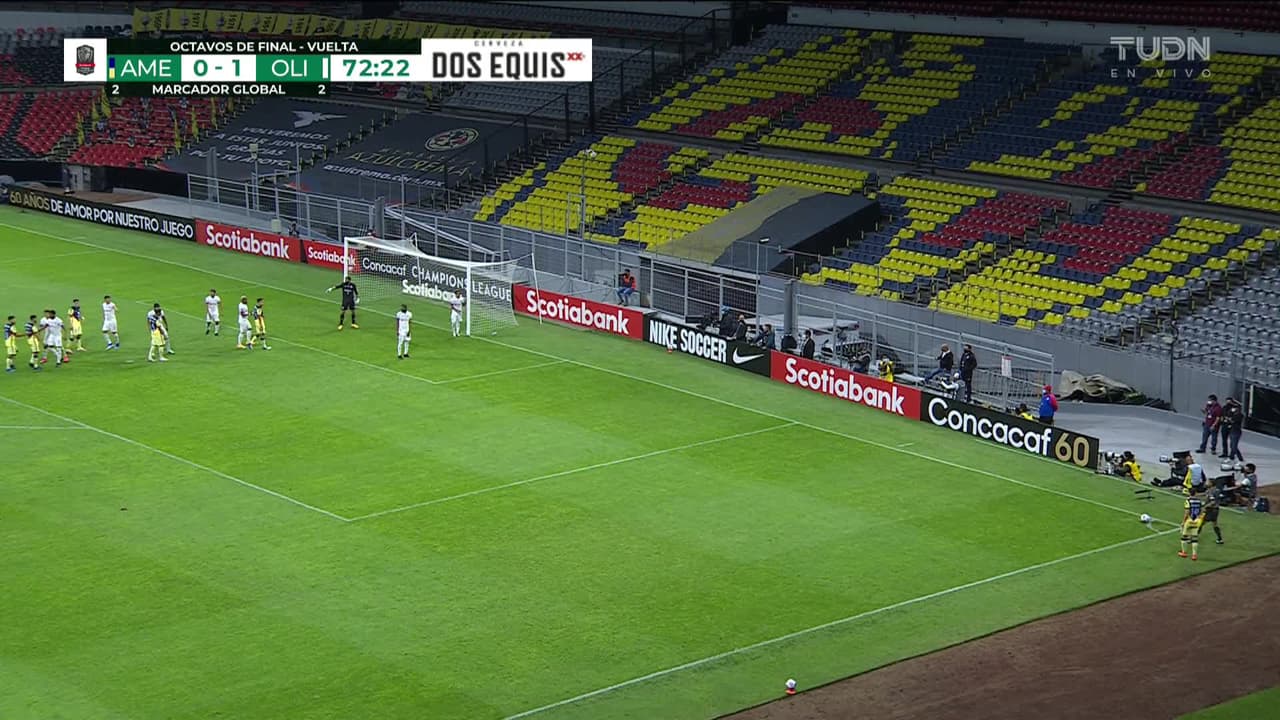 ¡TIRO ATAJADO! disparo por Santiago Naveda Lara.