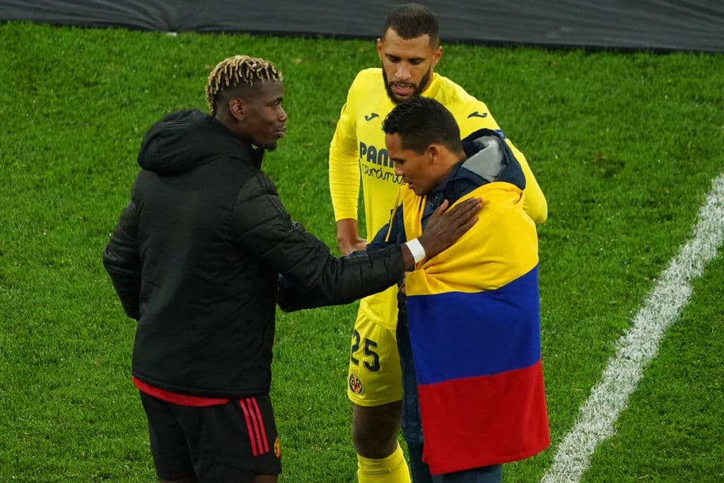 Tras 98 años, Villarreal porfin logra levantar el título de la UEFA Europa League tras vencer 11-10 en la tanda de penaltis al Manchester United.