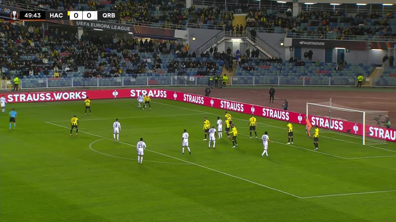 ¡TIRO ATAJADO! disparo por Leandro Andrade.