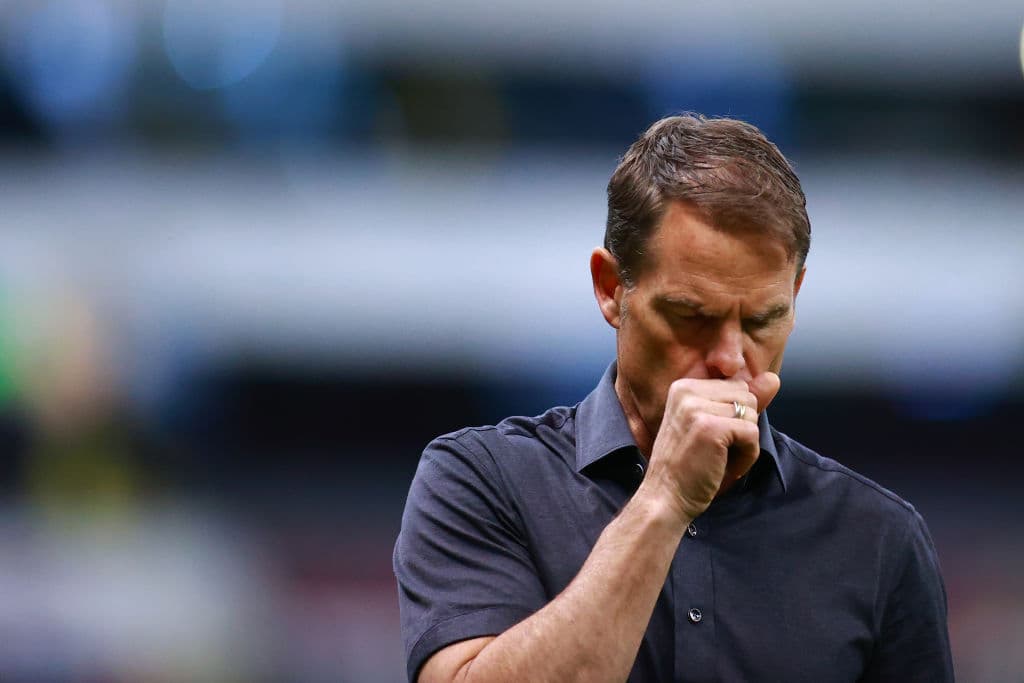 Frank De Boer: “No nos sirve de nada jugar sin aficionados”