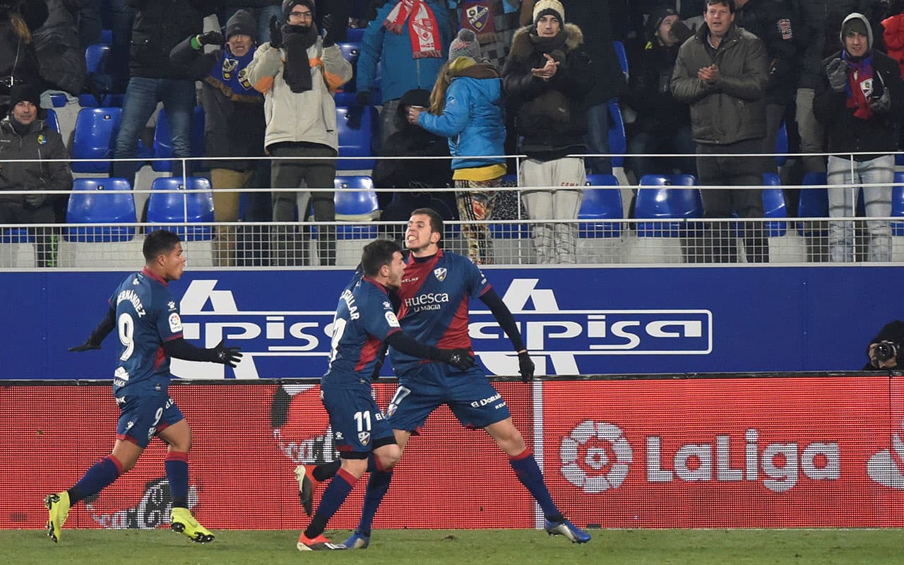 Al minuto 73', David Ferreiro (centro) anotó el gol de la igualdad para los locales.
