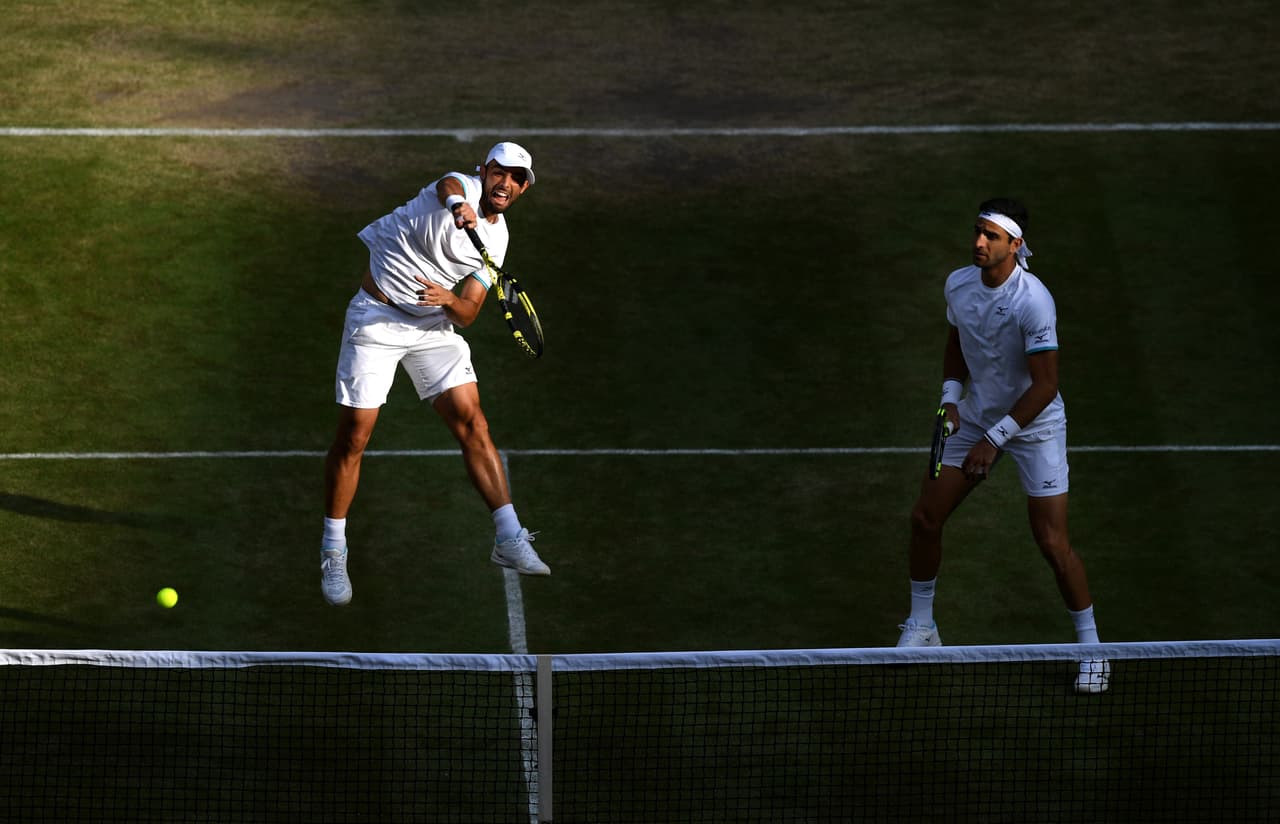 Colombia es finalista en Wimbledon tras el triunfo en Semifinales de dobles masculino del equipo de Juan Sebastian Cabal y Robert Farah por 6-4, 6-7 (4), 7-6 (2), 6-4 contra el sudafricano Raven Klaasen y el australiano Michael Venus.
