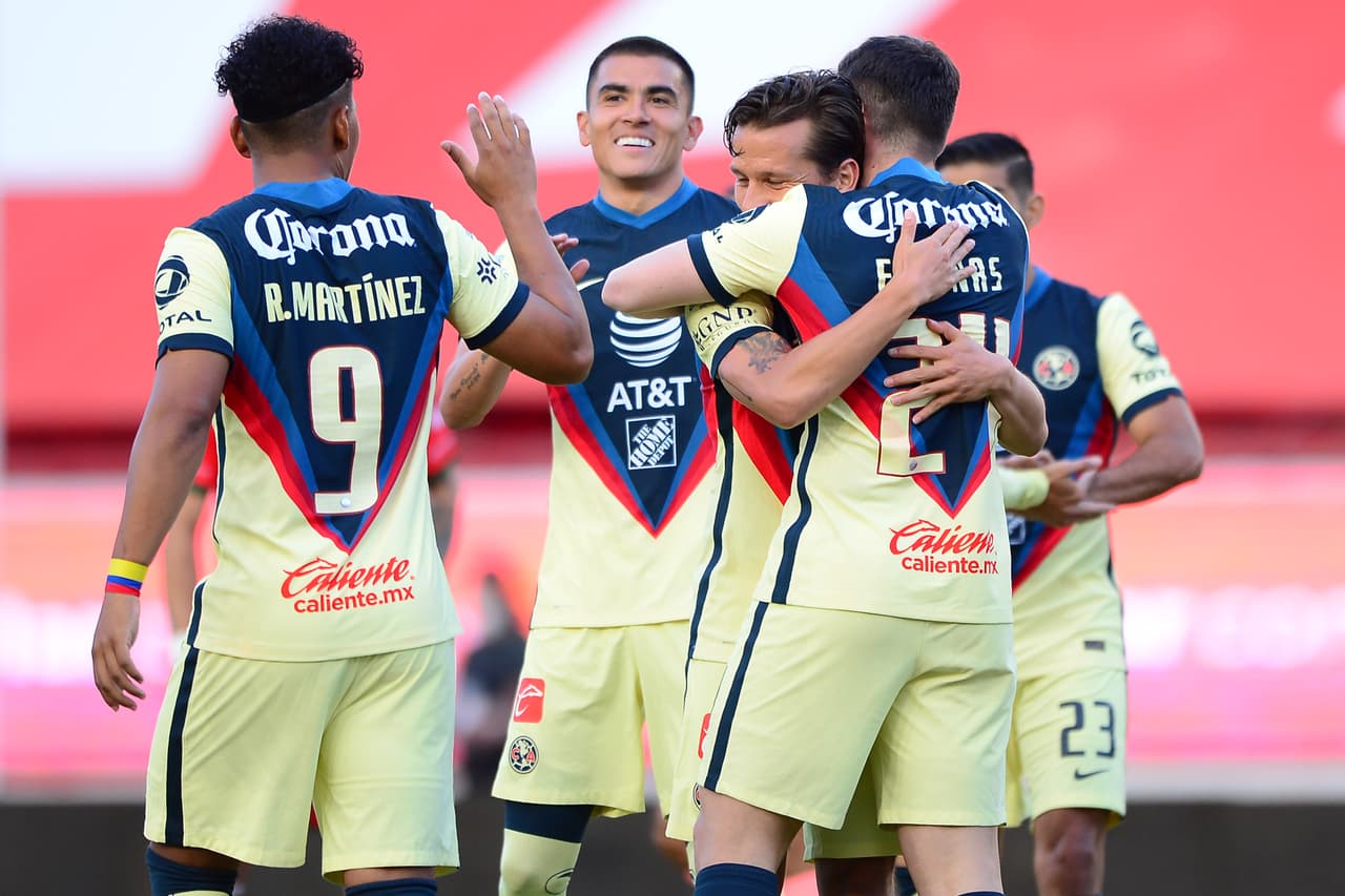 Federico Viñas (6’) recibió el balón dentro del área y en tres tiempos sacó un derechazo para vencer a Luis Malagón.
