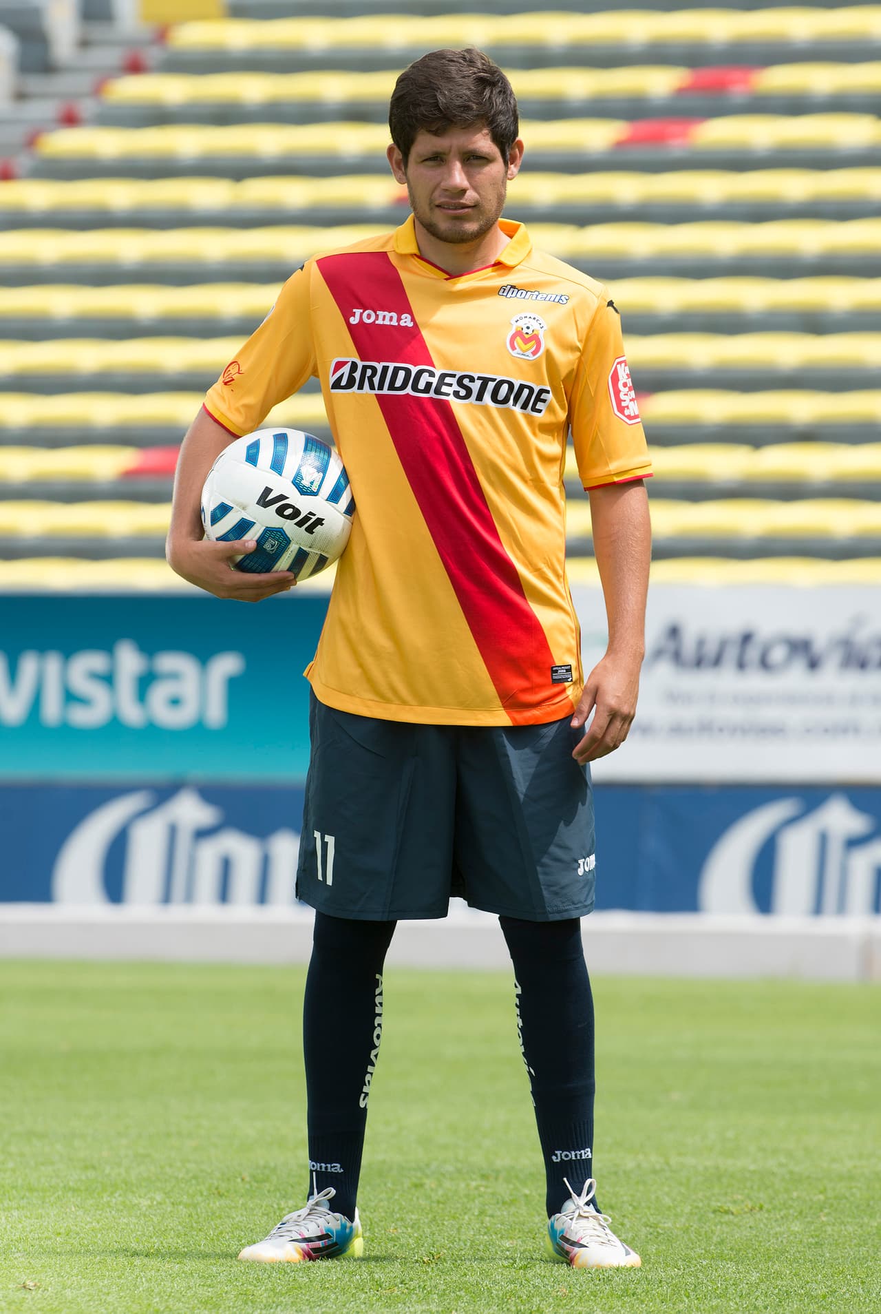 Era un prometedor canterano de Chivas, pero ahora juega en Coyotes de Tlaxcala.