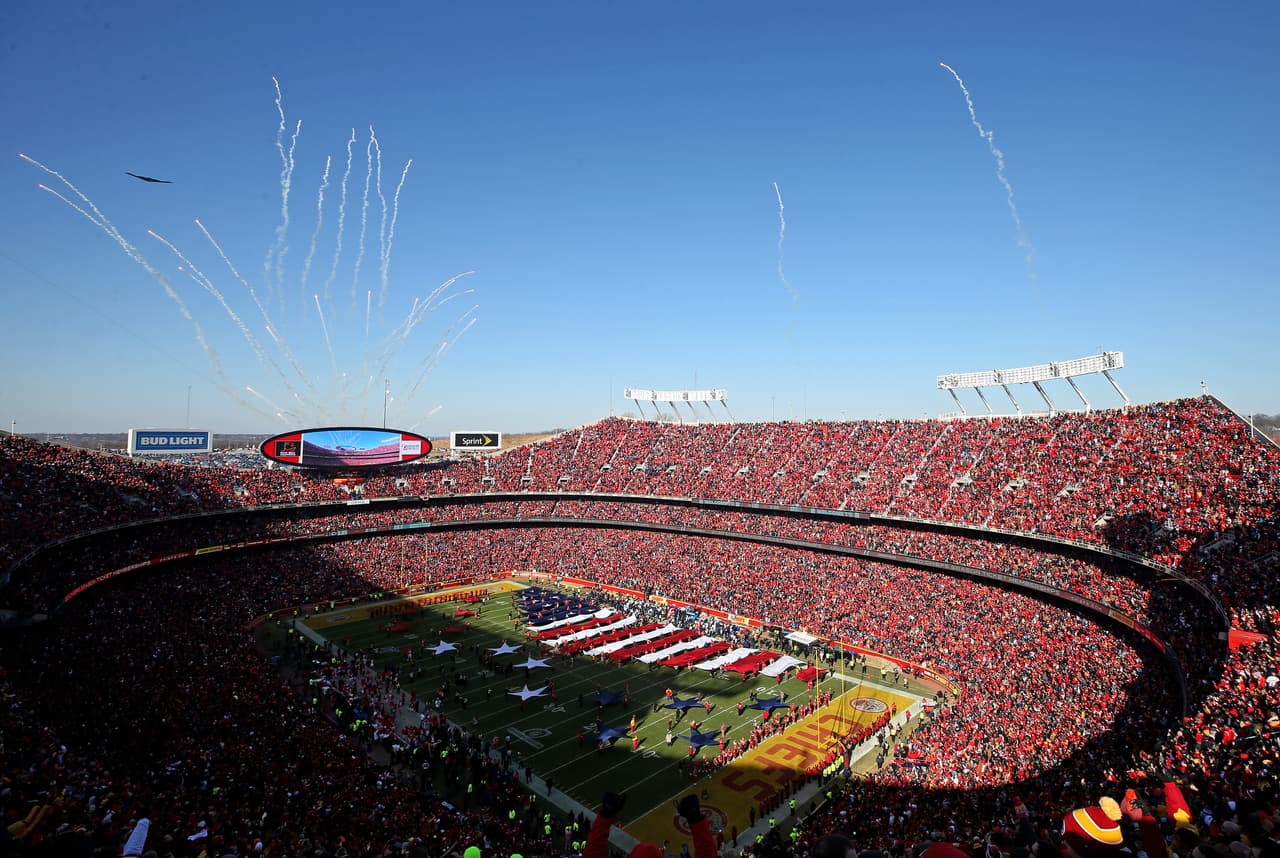 Patrick Mahomes lanzó 3 touchdowns y guía a los Chiefs a su tercer Super Bowl en la historia de la NFL.