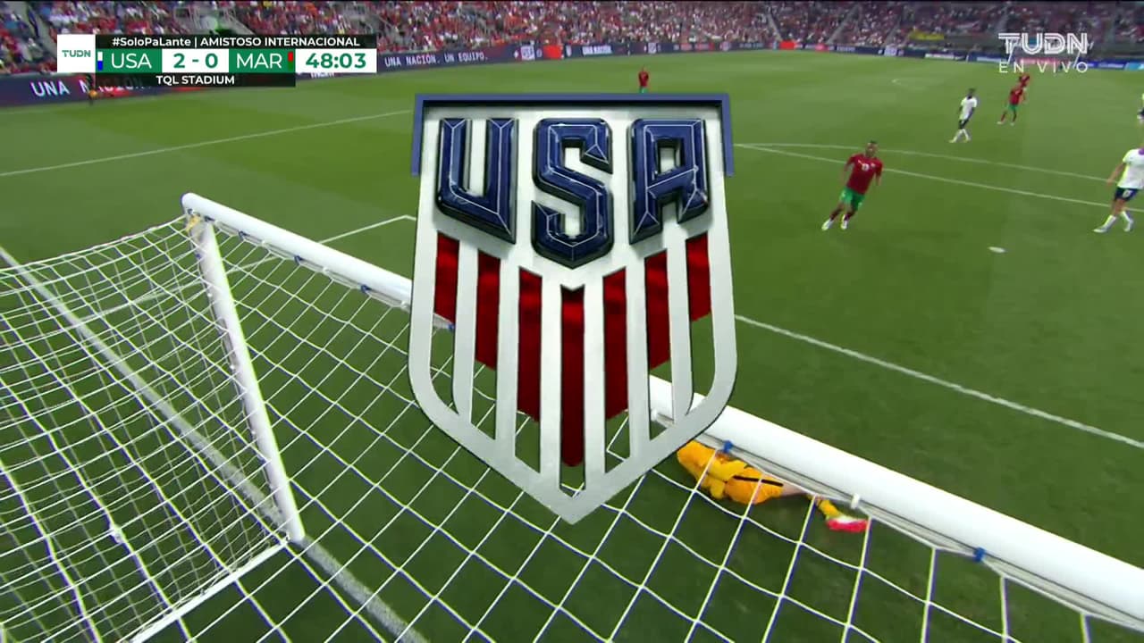 ¡TIRO ATAJADO! disparo por Adel Taarabt.