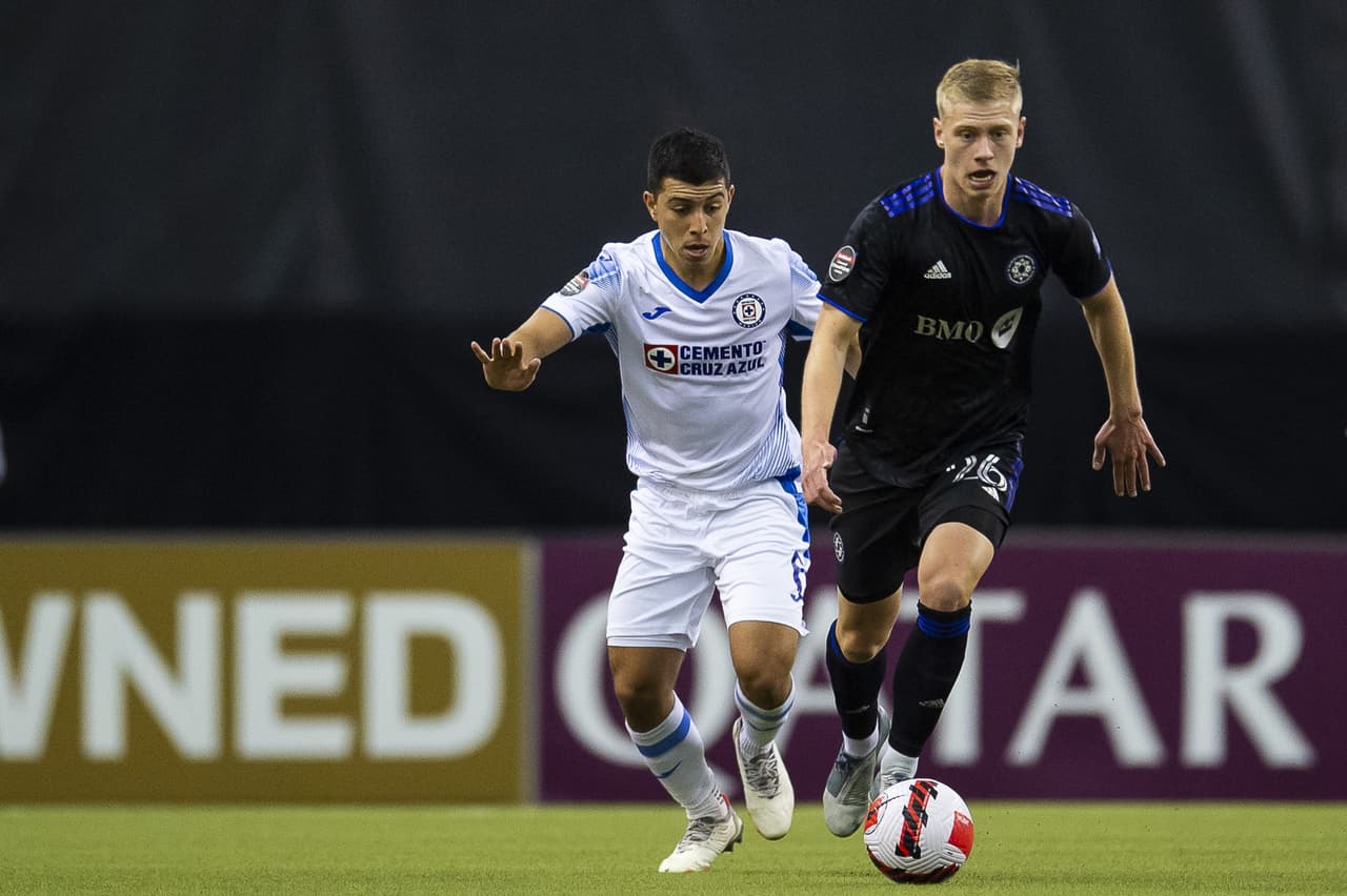 Cruz Azul igualó 1-1 en su visita a Montreal y avanzó a las Semifinales gracias al marcador global; Uriel Antuna adelantó a La Máquina antes de que Rudy Camacho emparejara las acciones.