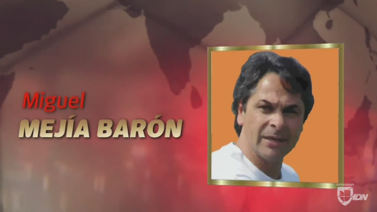 Aunque declinó acudir a recibir el nombramiento, Miguel Mejía Barón recibió mensajes de hombres como Tuca Ferretti y Luis García. El extimonel del Tri fue investido al Salón de la Fama del Fútbol.