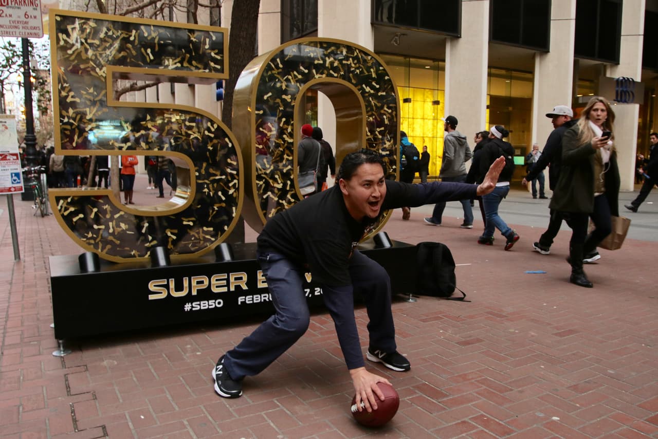 San Francisco luce reluciente ante la llegada de la pasión NFL por el Super Bowl 50.