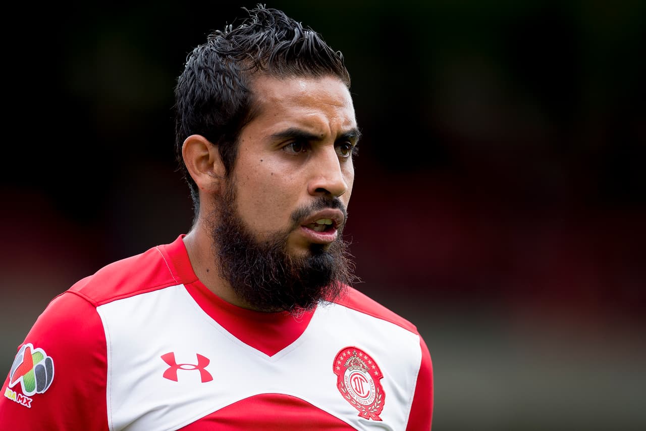 Pase con Veneno, el certero y milimétrico pase que dio el mediocampista Óscar Rojas a Fernado Uribe con el cual lograron el pase a semifinales.