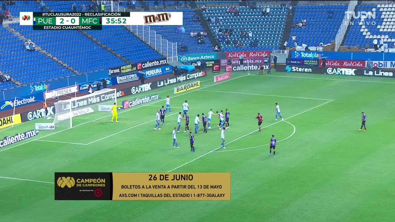 ¡TIRO ATAJADO! disparo por Brian Rubio.