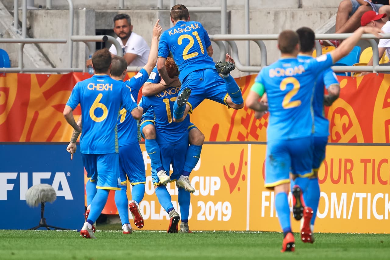 Aún con 25 minutos por delante, el equipo se dedicó a cuidar el resultado mientras que los italianos perdieron el rumbo.