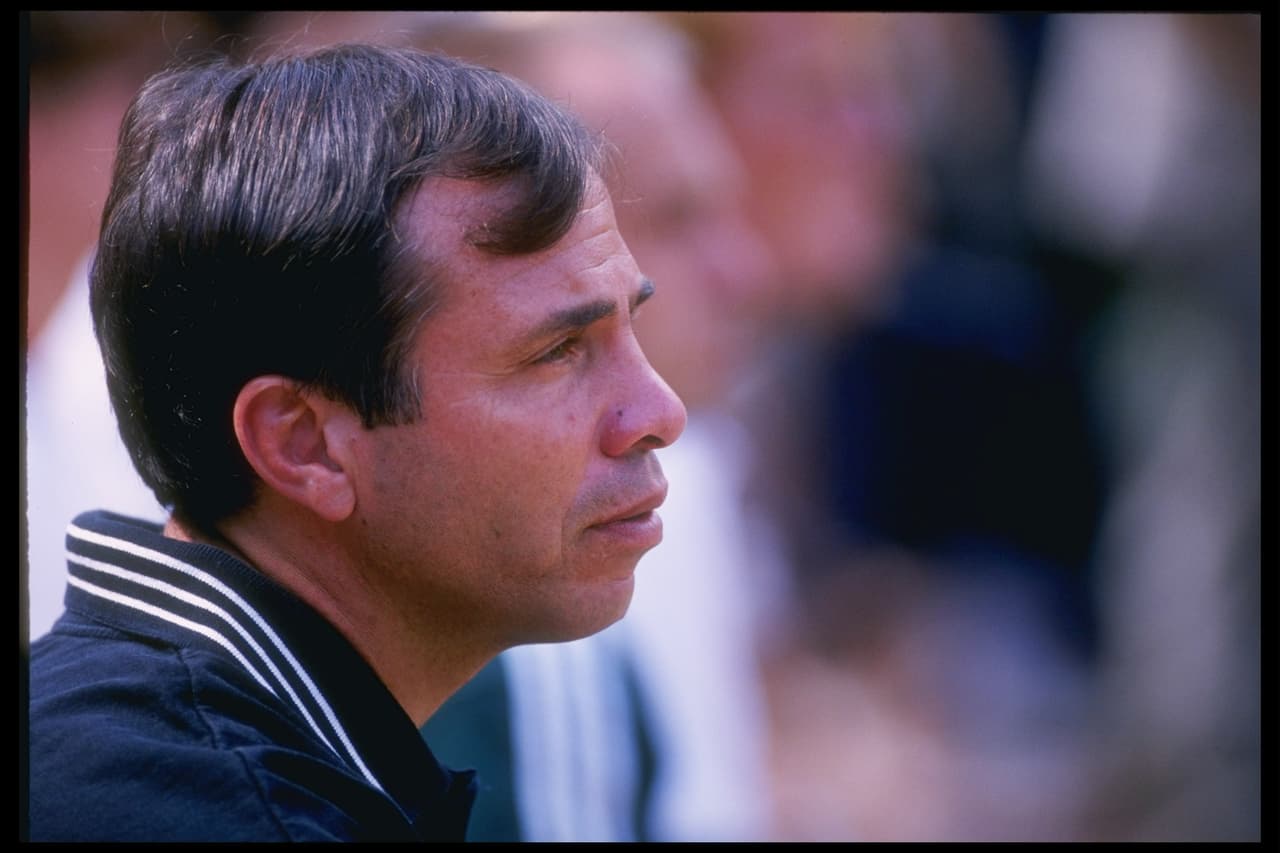 Arena dirigió al equipo de Estados Unidos en los Juegos Olímpicos de Atlanta-96. Fue tercero de su grupo superado por Argentina, subcampeón del torneo, y por Portugal, que quedó de cuarto en el certamen.