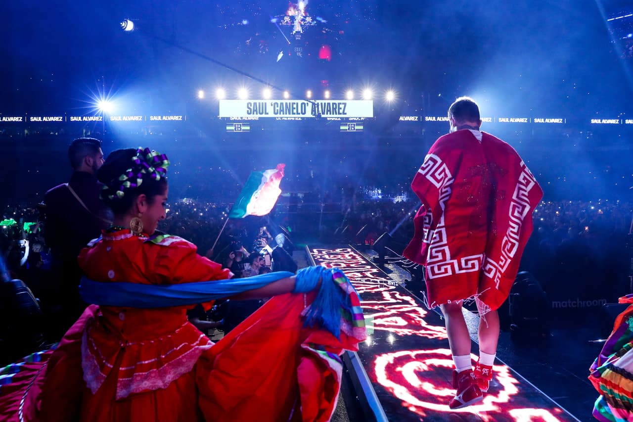 Canelo, cerca de pelear en Guadalajara para finales de febrero