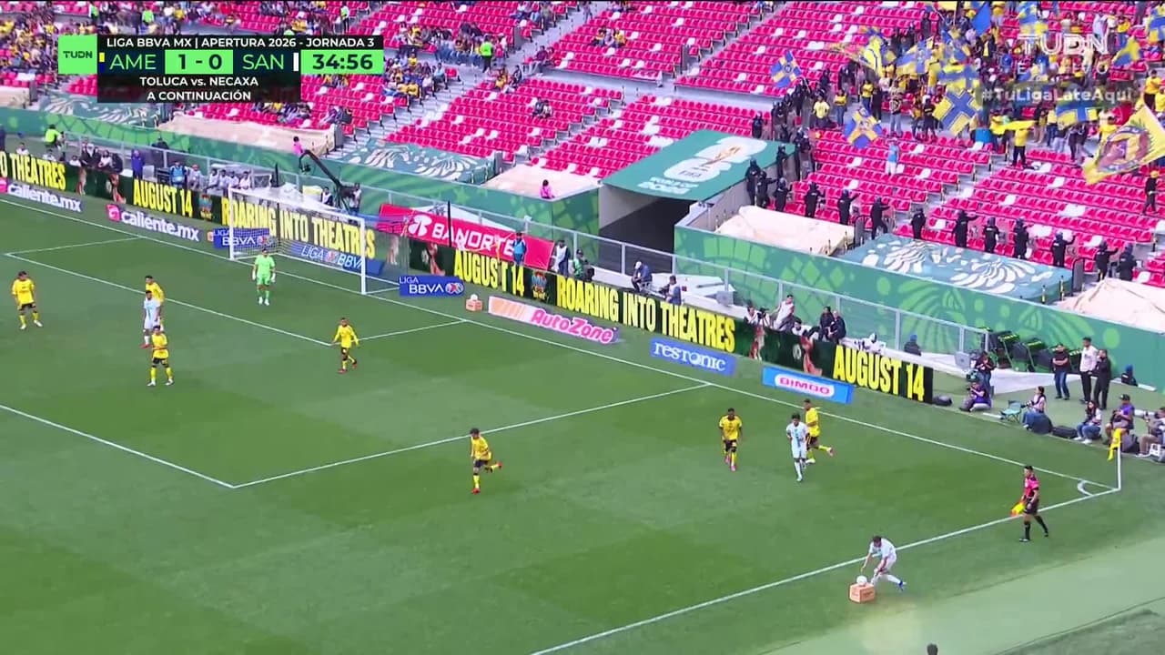 ¡TIRO ATAJADO! disparo por Ezequiel Bullaude.