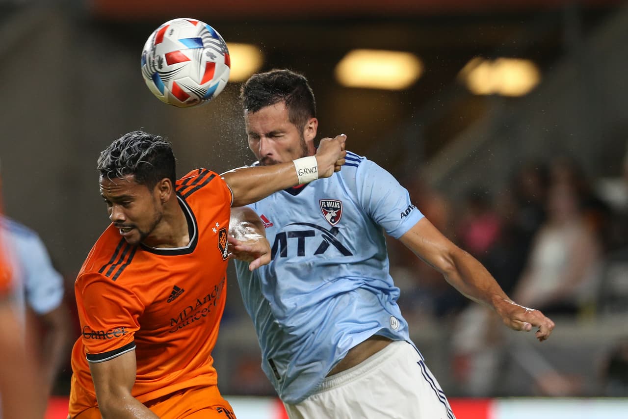 En el BBVA Stadium, igualdad 2-2 entre Houston Dynamo y FC Dallas.
<br>