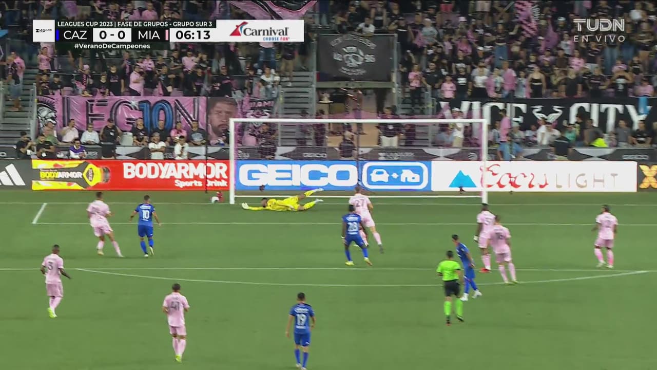 ¡Andan enfilados! Ahora Antuna se animó y casi es gol cementero