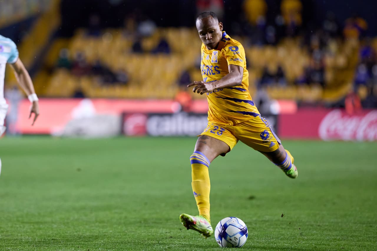 Tigres recupera a Quiñones y Herrera tendrá plantel completo ante Cruz Azul